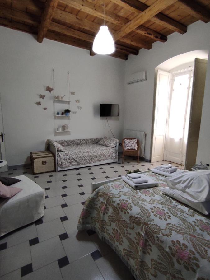 Terra Del Sole Bed and Breakfast Trani Buitenkant foto