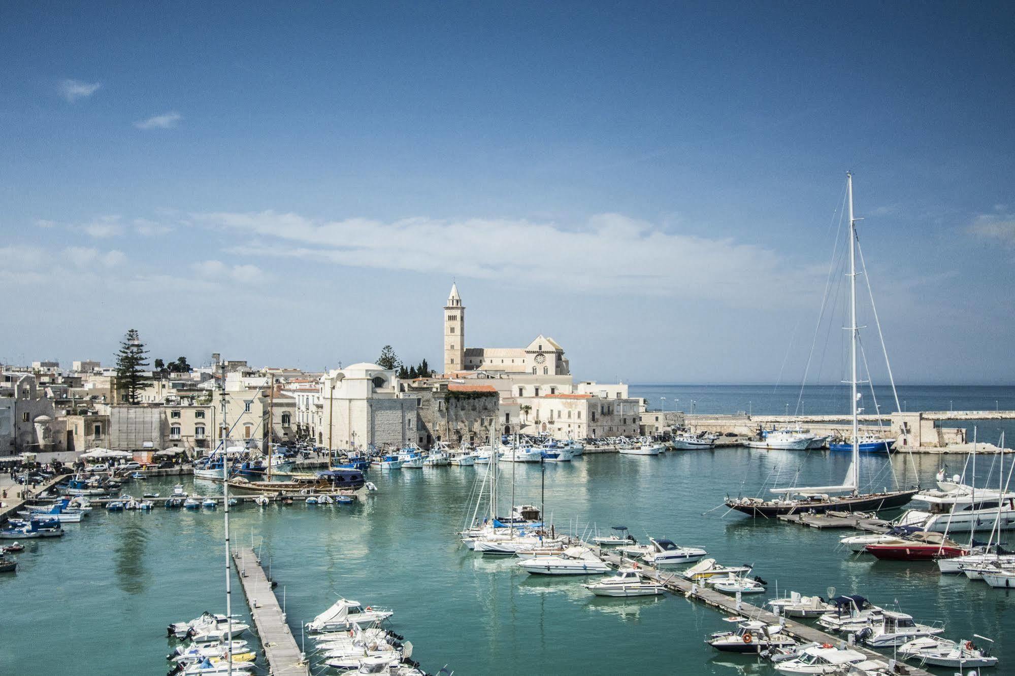 Terra Del Sole Bed and Breakfast Trani Buitenkant foto