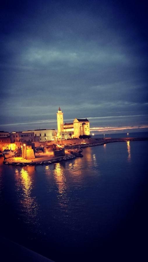Terra Del Sole Bed and Breakfast Trani Buitenkant foto